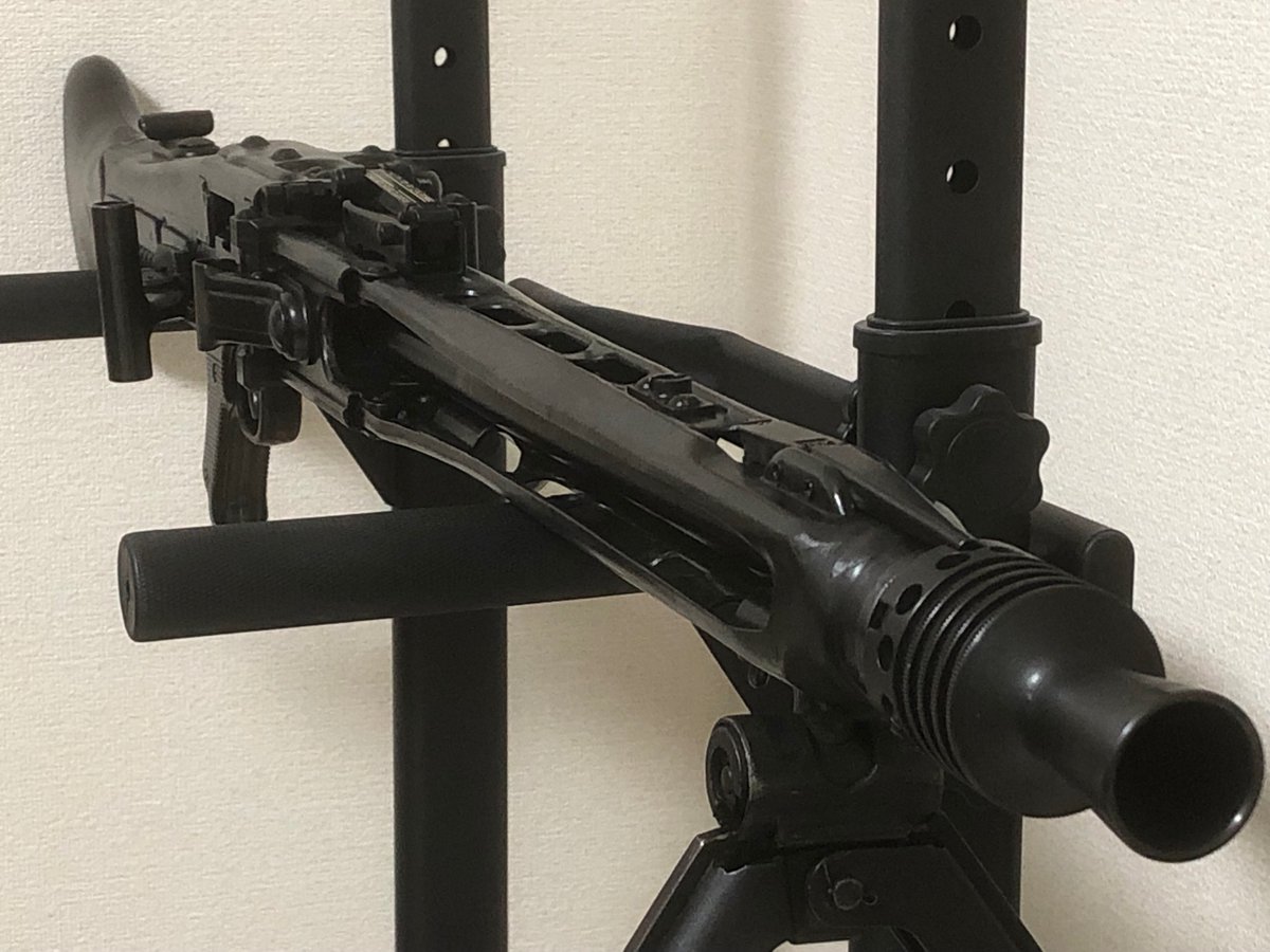 #3連休はフォロワーが増えるらしい
イラスト描いたり無可動収集したりする垢です。よろしくお願いします。
今更になってストライクウィッチーズ観始めました☺️ 