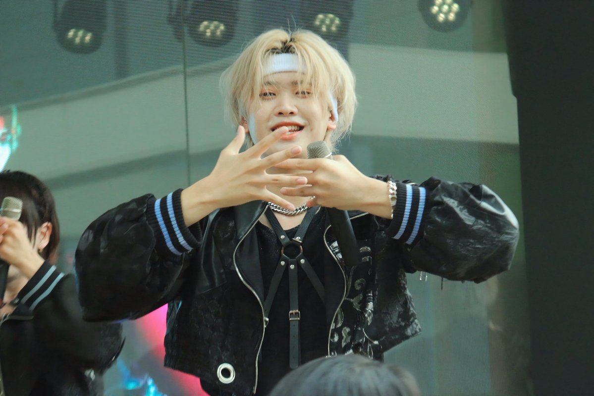 JK__1lO6's tweet image. 2025.10.12  📍大宮ステラタウン

Yikes / よしむね , 山本れき