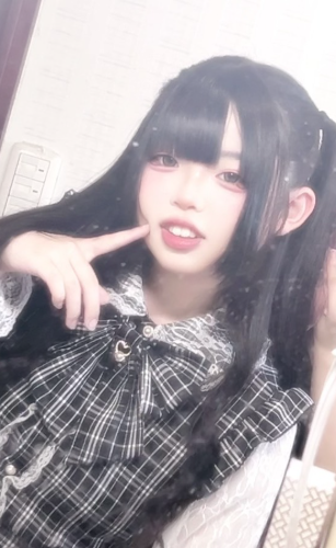 ✝︎芳乃 tweet media