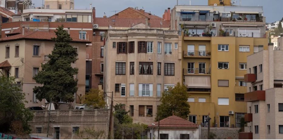 LogisticCluster's tweet image. 👉El preu del lloguer a Catalunya creix un 3,10% el tercer trimestre de l’any.
💥Barcelona es manté com la ciutat més cara de l’Estat on llogar un pis.
elmon.cat/moneconomia/co…