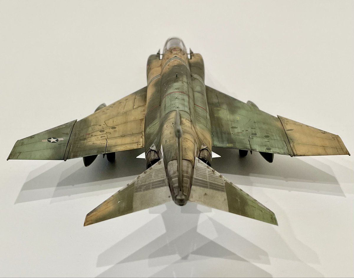 junjun_1944's tweet image. #プラモデル
#ファインモールド
#scalemodel
1/72
F-4E(初期型)ファントム
“ベトナムウォー”
生まれて初めてジェット戦闘機を作りました!
普段AFVしか作らないのであまり要領がわかりませんでしたが、こちらのキットは合いもよく非常に制作しやすかったです。
F-4シリーズ一通り作りたい〜