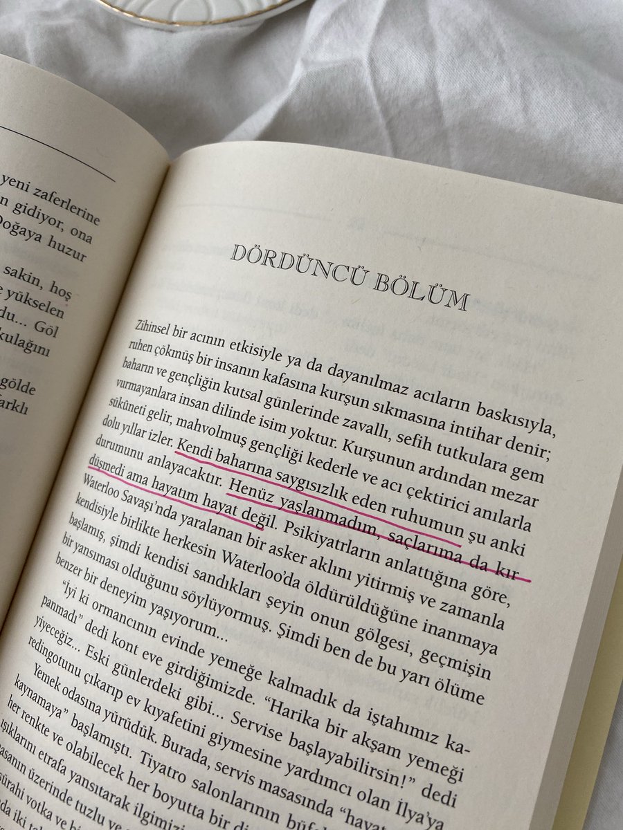 adslbkl's tweet photo. Kendi baharına saygısızlık eden ruhum… https://t.co/C9uikSpR19