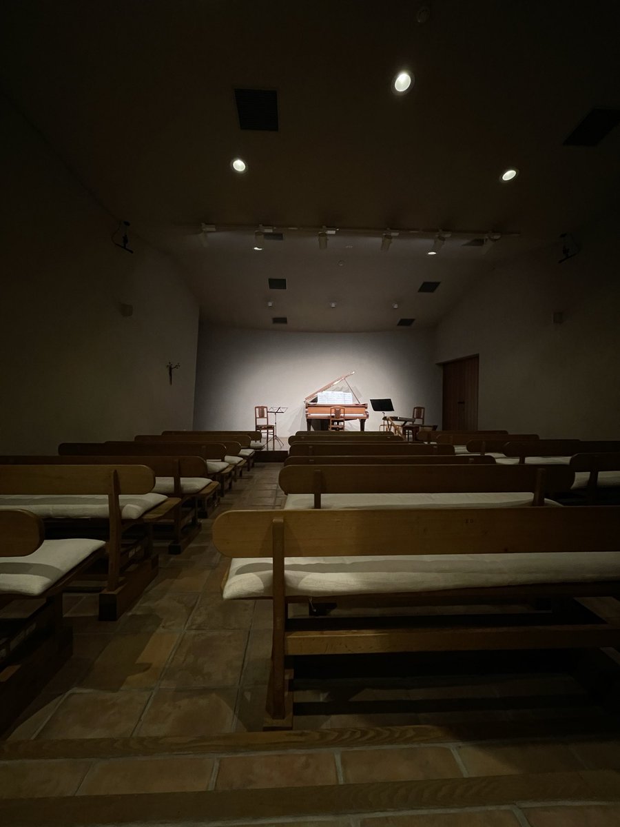 kenvoh's tweet image. 顕音鏡、昼公演、終わりました。ご来場いただいた皆さま、ありがとうございました。初めましてのお客さまも多数で、嬉しい限りでした。

夜公演は、ちょっとだけ中身を変えて、コンセプトは変わらず、18:30開演です。
当日券10枚ほどあります！