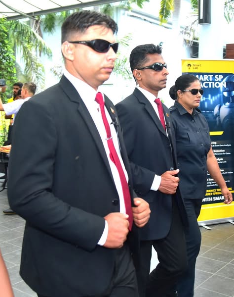 ExecutiveAsia's tweet photo. Global Security / Secure Transpotations -Colombo Sri Lanka 
Enquire >https://t.co/SEWfw2B0Cy 
 >+94766707581- SriLanka 
 >+306949194999 -Grecce
 >+306944445061- Grecce
 >+819029493795-Japan
 >+6596828876- Singapoor
 >+60167103420 -Malaysia https://t.co/fOMkJqD927