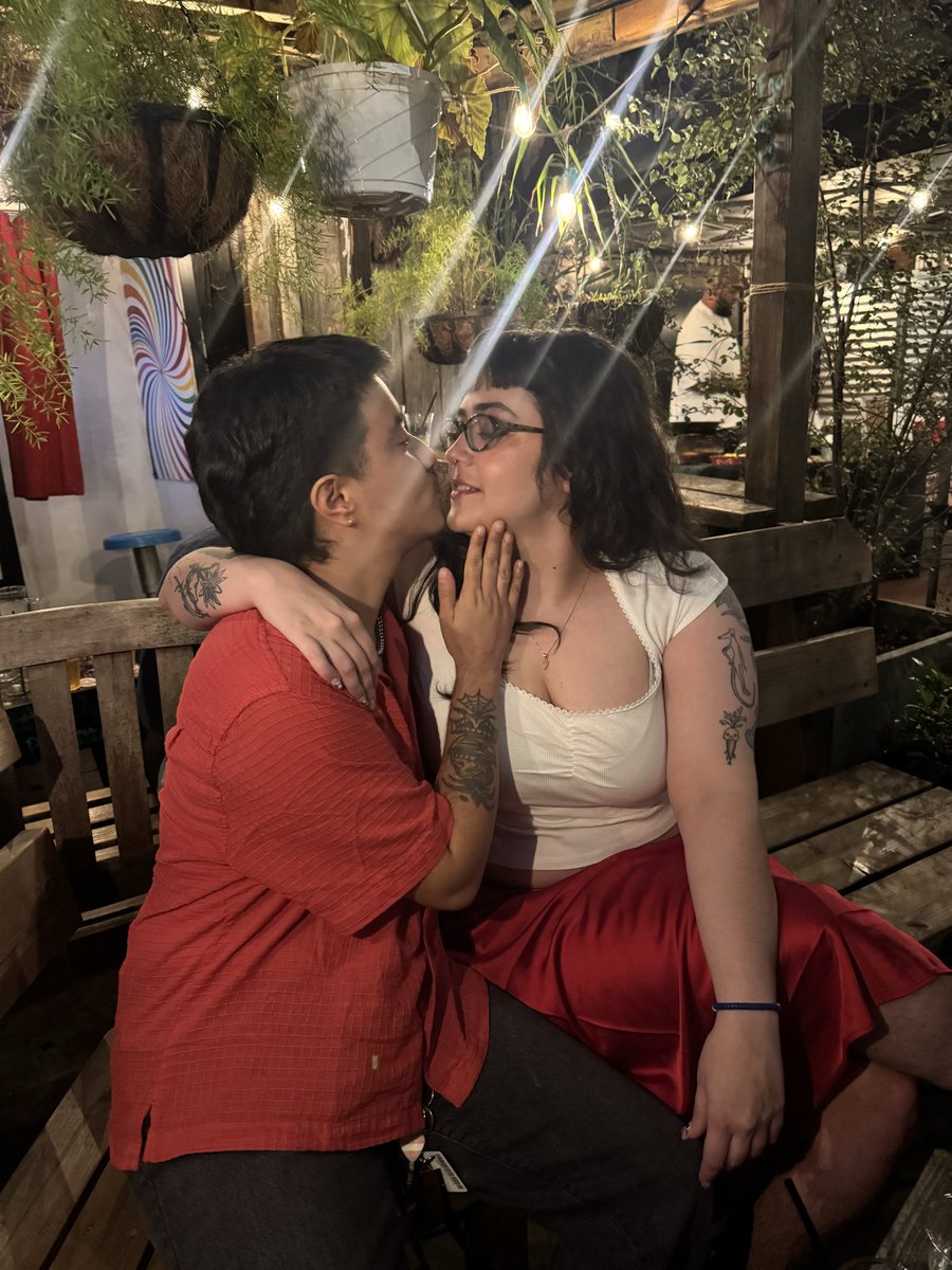 leo 🍉 tweet media