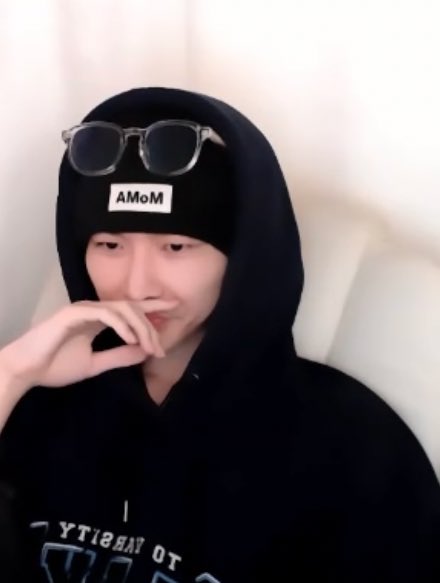 sinwu19's tweet photo. 🎮251012
今日も始まりました🖤🖤
🔗 https://t.co/FyIH4abiwZ
#Sinwu_games🎮⭐️
#Sinwu_official
#Sinwu #신우 https://t.co/lzuyC1bLeZ