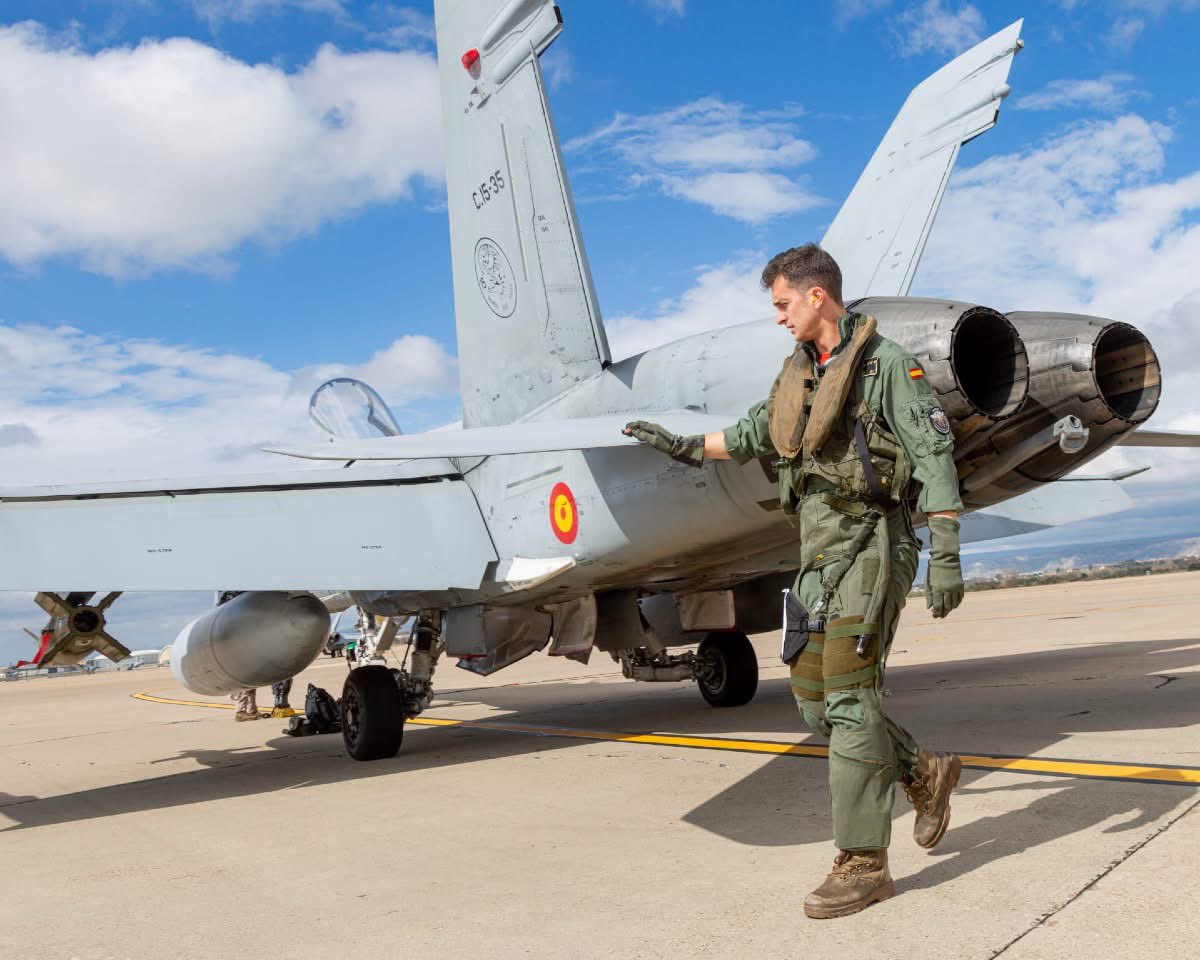 NATO_AIRCOM's tweet photo. ¡Feliz día de la Hispanidad! 🇪🇸

Join us in celebrating our Ally Spain’s National Day. https://t.co/d6FCS4Xtga