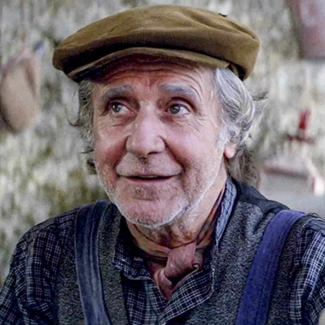 FlixOle's tweet photo. Entrañable. Divertido. Único. Hoy ya son 15 años sin Manuel Alexandre, leyenda del cine español ❤️

¿Cuál es vuestra película favorita suya? https://t.co/Ny2o76lfk3