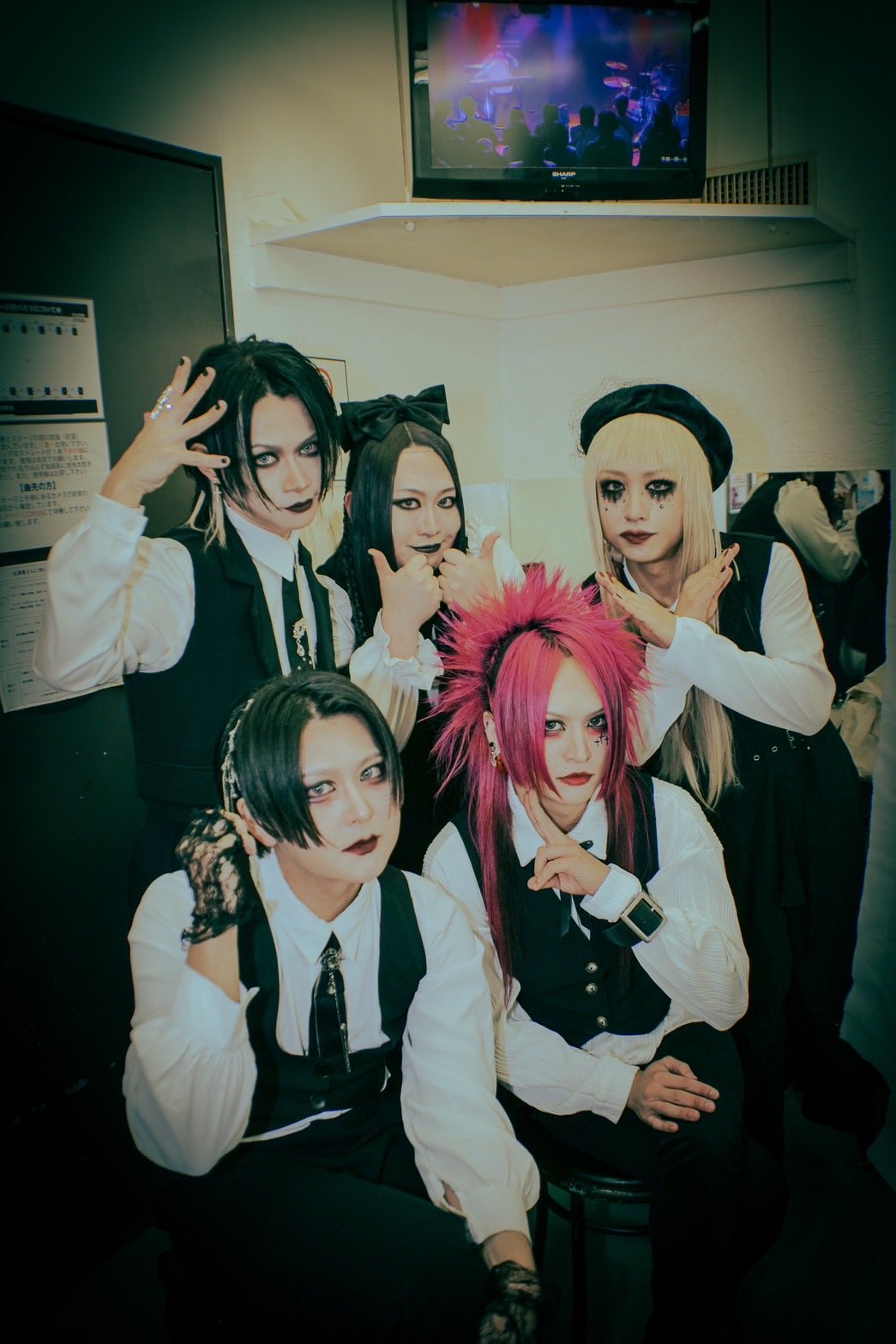 色々な十字架 † 2/20ヒューリックホールワンマン (@kanari_tanbi