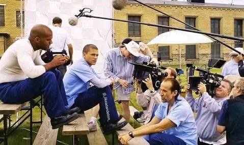 WHYMYCATISSAD tweet media