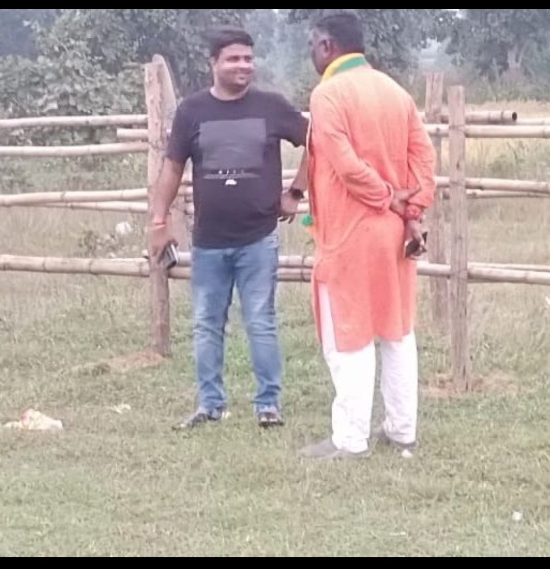 <a href="/MithileshJMM/">Mithilesh Kumar Thakur 🇮🇳</a> जहां BJP शासित राज्यों से लेकर केंद्र तक हर परीक्षा में पेपर लीक हो रहे हैं, वहां कोई सवाल नहीं उठाता।
लेकिन जब झारखंड में JSSC CGL जैसी परीक्षा ईमानदारी से होती है और 96% झारखंडी सफल होते हैं, तो कुछ कोचिंग माफिया और दलाल अफवाह फैलाकर सिस्टम को बदनाम करने लगते हैं।