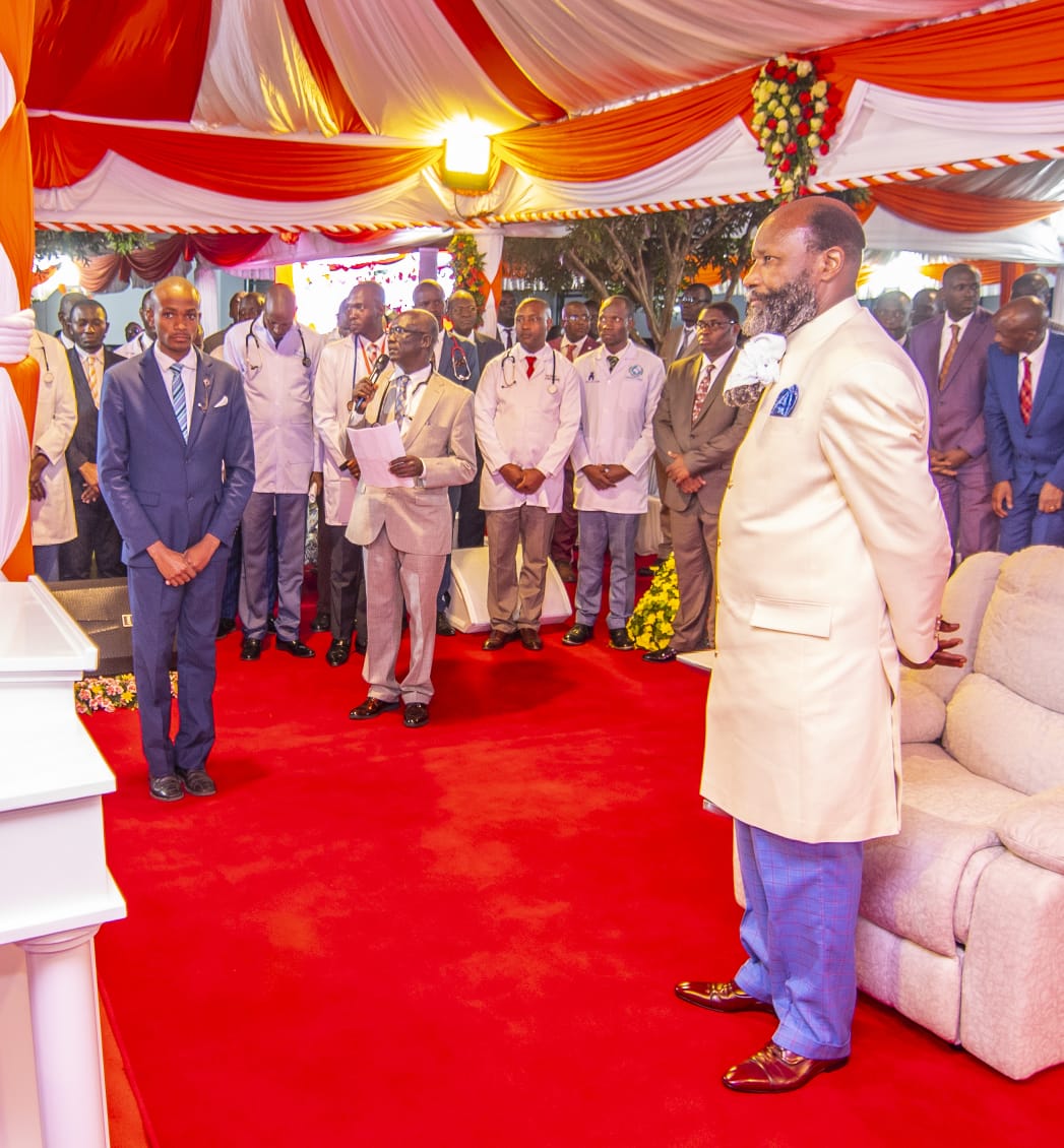 TwoMegaProphets's tweet image. OWUOR BREAKING NEWS ☝️😇
I could have also worked as a leader in the Kenya Defence Forces, because I have genuine leadership qualities and also run a strict regime in my holy cult church. In my fight against sin and the devil, I do not tolerate a lack of discipline. Amen.