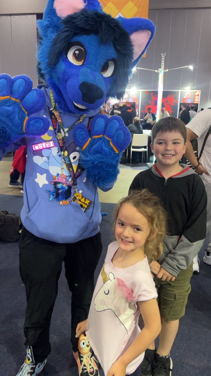 ZirraTGK's tweet image. This is going to be a 2 Part Tweet, due to more than 4 Photos - but to ALL the cosplayers who took the time to take photos with my kids today, THANK YOU! You’ve got no idea how much happiness you brought each of them!

@PAXAus truly is HOME!

#PAX #PAXAUS #PAXAUS2025