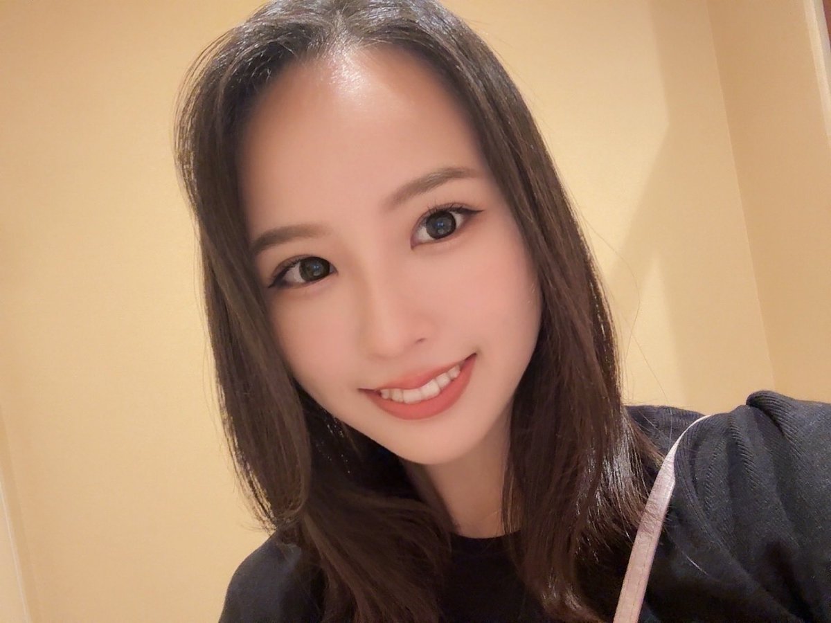 sakura_note2's tweet image. 10/13(月)

明日は《サンシャインKYORAKU平針店》
に遊びに行きます☺️

ショルキー演奏
①《10:00〜》

②《14:30〜》

10連戦最終日！どうか勝てますように💪🏻
是非お待ちしております🙇‍♀️✨️

pr
