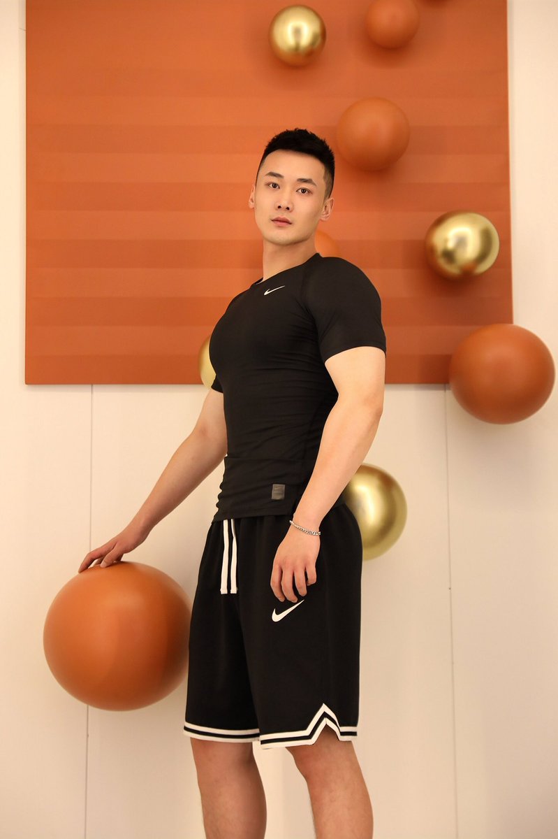 rushSPA123's tweet photo. 厦门男技师 https://t.co/lRoXN4Dg1h