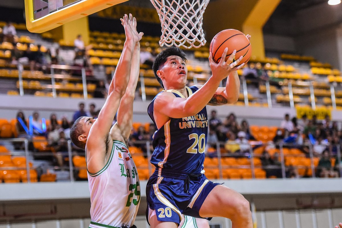 FINAL: NU (5-1) scores a tough victory over La Salle (2-3), 82-78. Figueroa: 18 points, 70% FGs, 2 steals. Palacielo: 16 points, 60% FG. NU shot 56% as a team, grabbing hold of the top spot in the league standings. (Photo: UAAP)