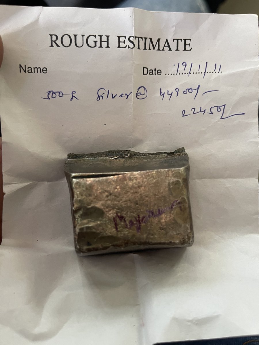 caparaggupta's tweet photo. Investing is not about big money. It’s about big mindset.

This is not just a piece of silver.
It’s a piece of mindset.

Purchased in 2011 ➡️ 500g silver @ ₹44,800
2025 Rate ➡️ ₹1,78,000

Return 🔥4x in 14 years

More than a decade ago, I picked this up when silver was ₹44800/kg.

Not because I was a finance guru
Not because I knew it would give crazy returns
But because I was trying to build a mindset
📈 A mindset of discipline
💰 Of long-term thinking
🧠 Of planting financial seeds early

Today, I look at this bar and smile.
Not at the price.
But at the journey of becoming an investor.

🔁 No trading. No timing. Just trusting the process.

Whether it’s SIP, stocks, ETFs, or gold ➡️ investing is never about “how much” it’s always about “how long”.

The amount doesn’t matter.
But the habit will shape your future.

Investing is not a one-time act. It’s a lifelong identity.

Start small. Stay invested. Let compounding do the magic.

#InvestingMindset #FinancialWisdom #WealthBuilding #CAParagGupta #MoneyMatters #LongTermThinking