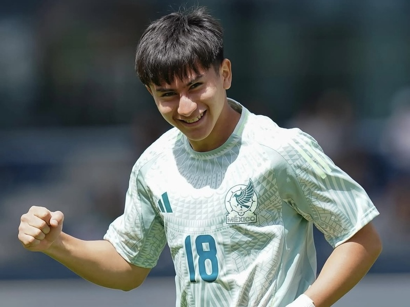 Ekremkonur's tweet image. 🚨🆕 #Pachuca 🇲🇽 #Ajax
Ajax are preparing a bid for Pachuca winger Alexei Dominguez.
🤝While Ajax lead the race thanks to their partnership with Pachuca, other European clubs are also monitoring the 20-year-old talent