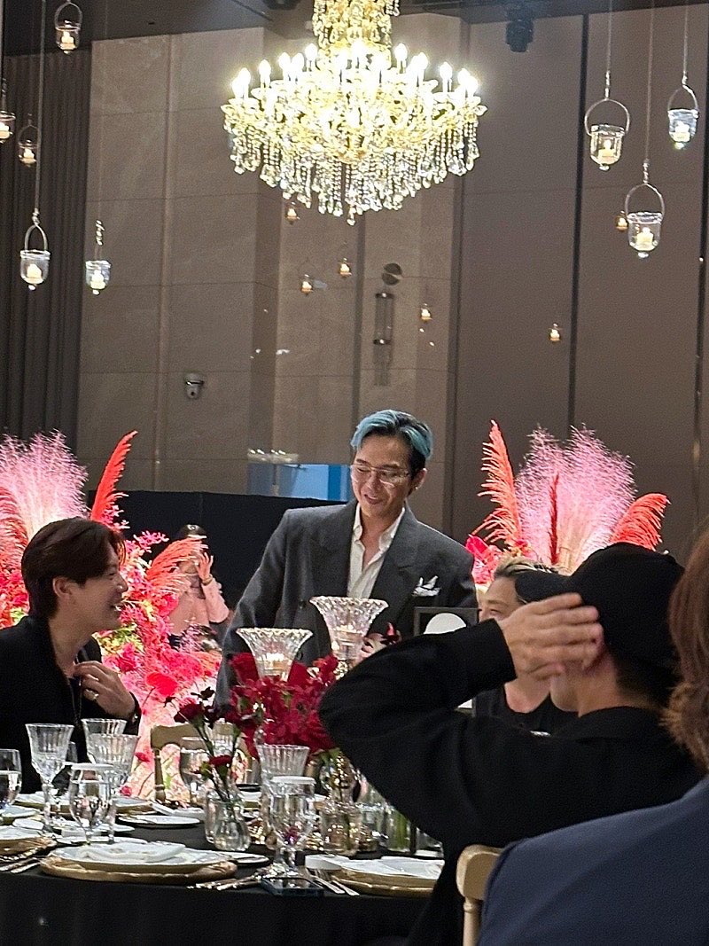 8_IBGDRGN's tweet photo. 뉴짤 주웠는데 넘조음 ㅠ https://t.co/1QrTKTTkL0