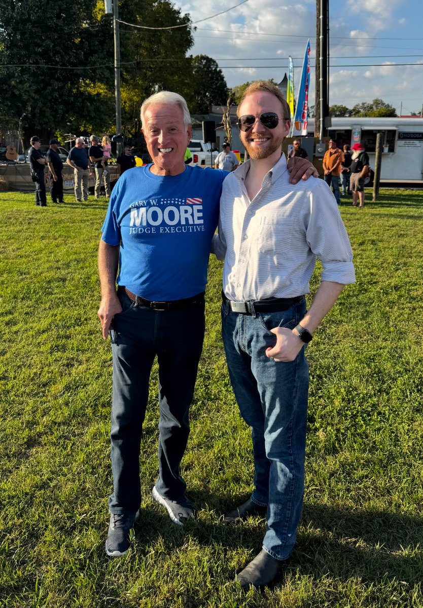judgegarymoore's tweet image. Thank you to the Petersburg Fire Department Boosters for hosting an outstanding Fall Festival! Events like these remind us of what makes Boone County great - faith, family, freedom, and community!