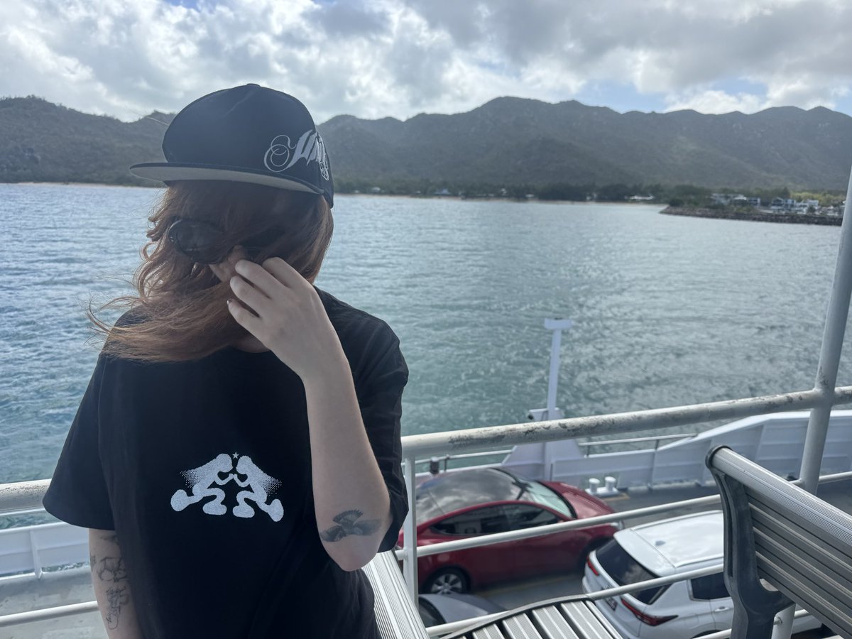 ninajirachi (@ninajirachi) on Twitter photo 