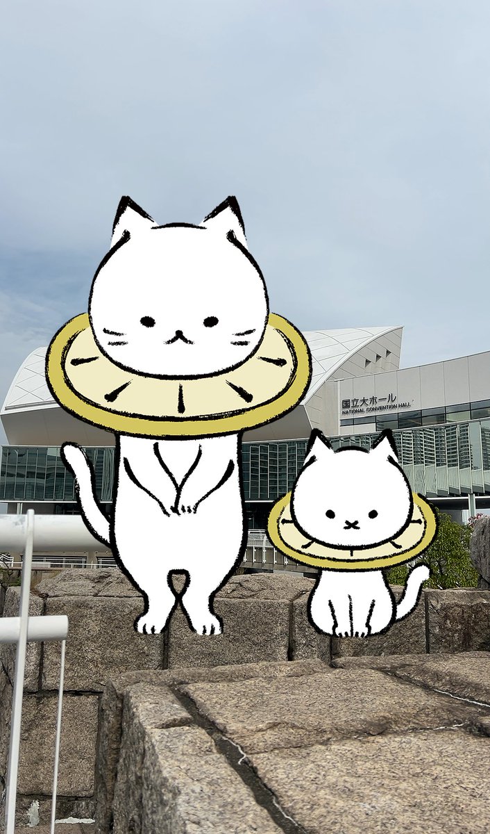 oto_sai86's tweet image. 別件で横浜来たのでれもねこちゃんと来年の萌音ちゃんライブ会場のパシフィコ横浜下見☺︎

結構会場大きいし周り色々な施設あるからみんな楽しめる絶対！
自分の誕生日にライブ最高😭来年来れますように💭
#れもねことお出かけ
#上白石萌音
#lemonedo
