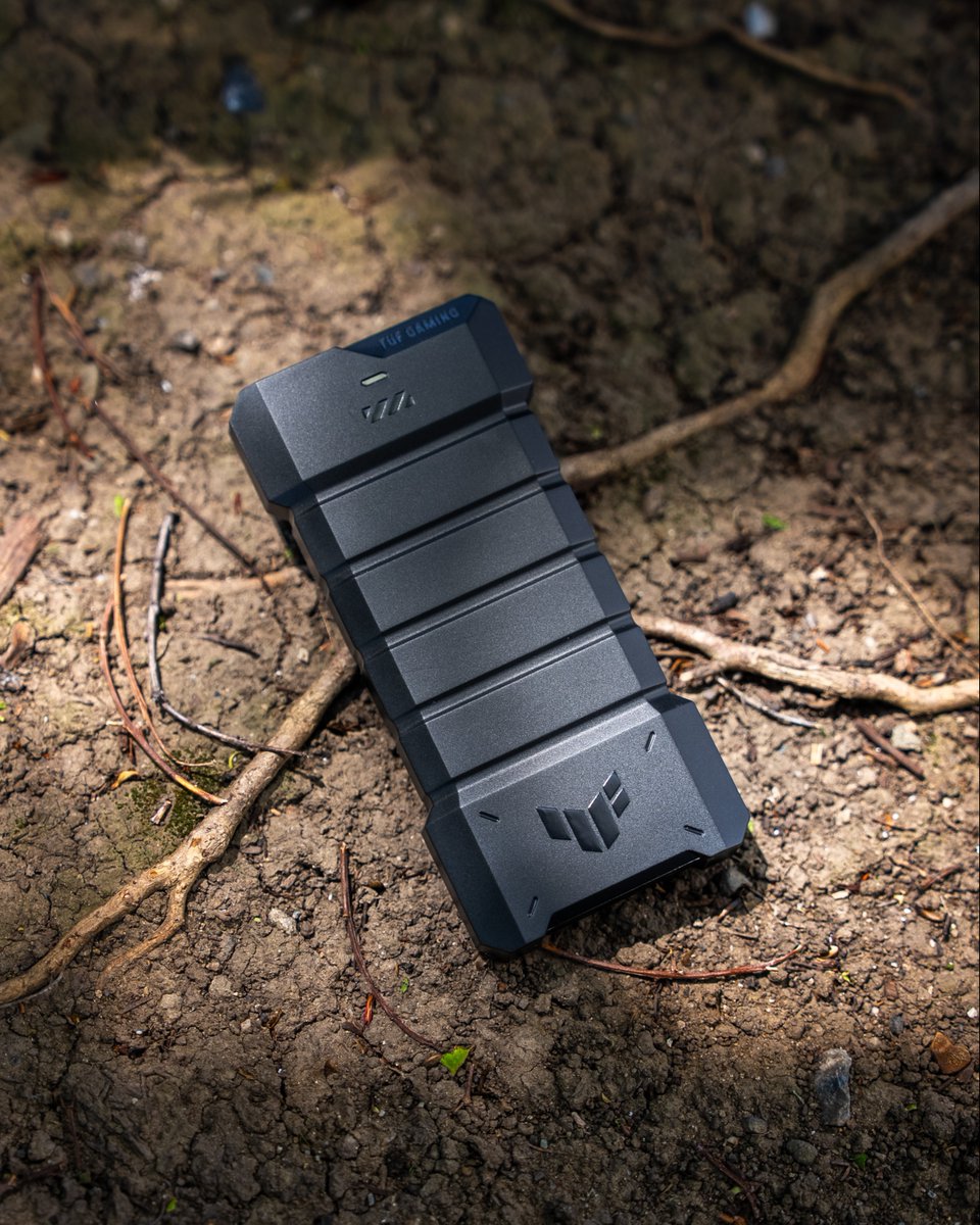 ASUS North America tweet media