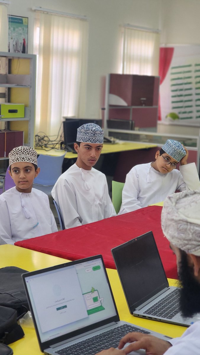 abubilaltamimi's tweet image. 🤖✨ انطلقت في مدرستنا اليوم تدريبات مسابقة روبوت VEX ضمن استعدادات الفريق لخوض المنافسات القادمة، وسط حماس الطلاب وإبداعهم في عالم البرمجة والابتكار! 💡🚀
#الروبوتات
#VEX
#تعليم_STEAM
#مدرستنا_تميز