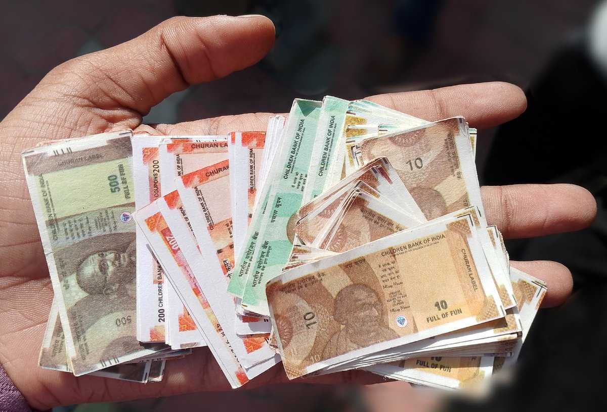itz_Manish02's tweet image. Yo Who want diwali gift 🎇🎇
Do not write the names of small things 🤑🤑