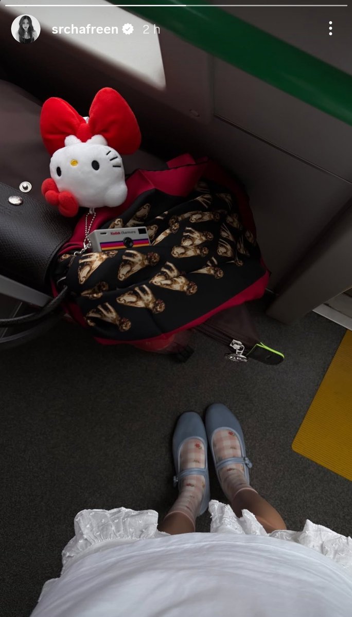 BrendaAlvi's tweet image. Safe travels, my babies🥹
It’s time to go back home🤍🏡

#ฟรีนเบค  #freenbecky
#srchafreen​ #beckysangels