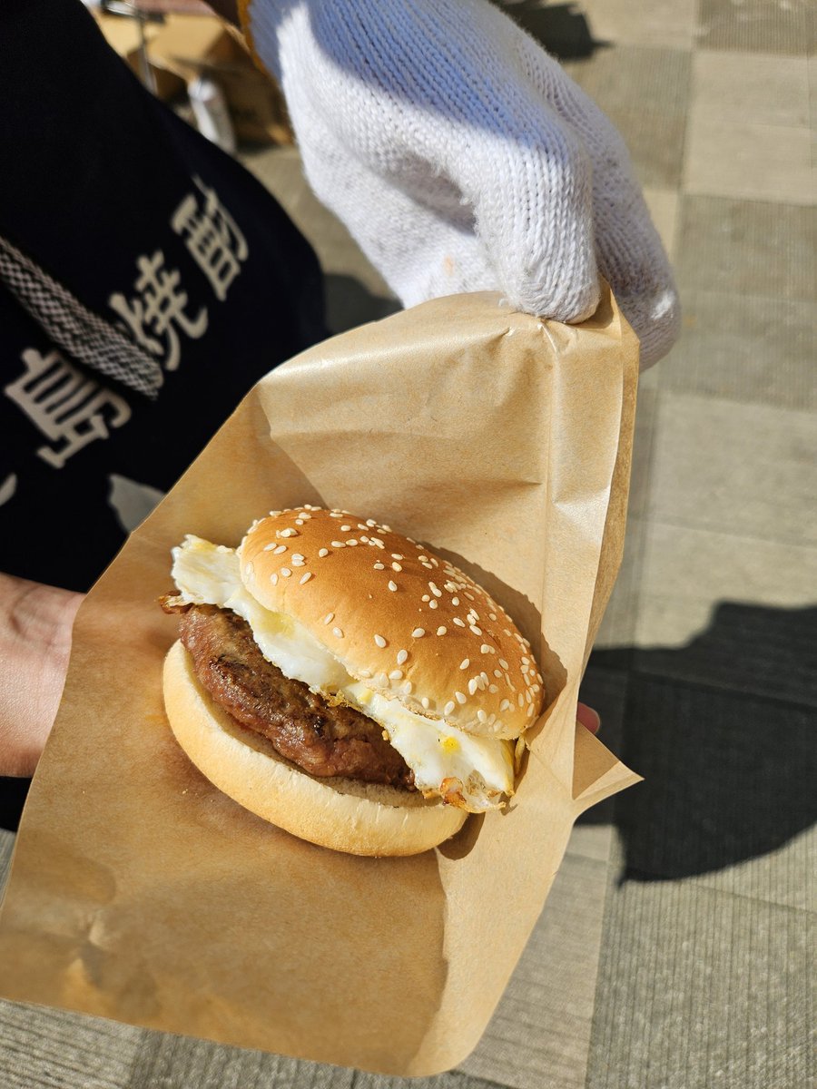 竜王祭にて鹿肉ハンバーガーを
販売してます！
 #山口東京理科大学
 #理科大狩猟部