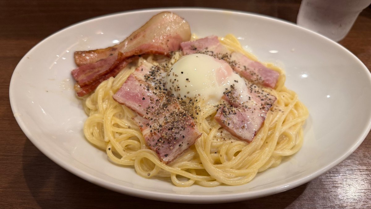 映画見た後はパスタ