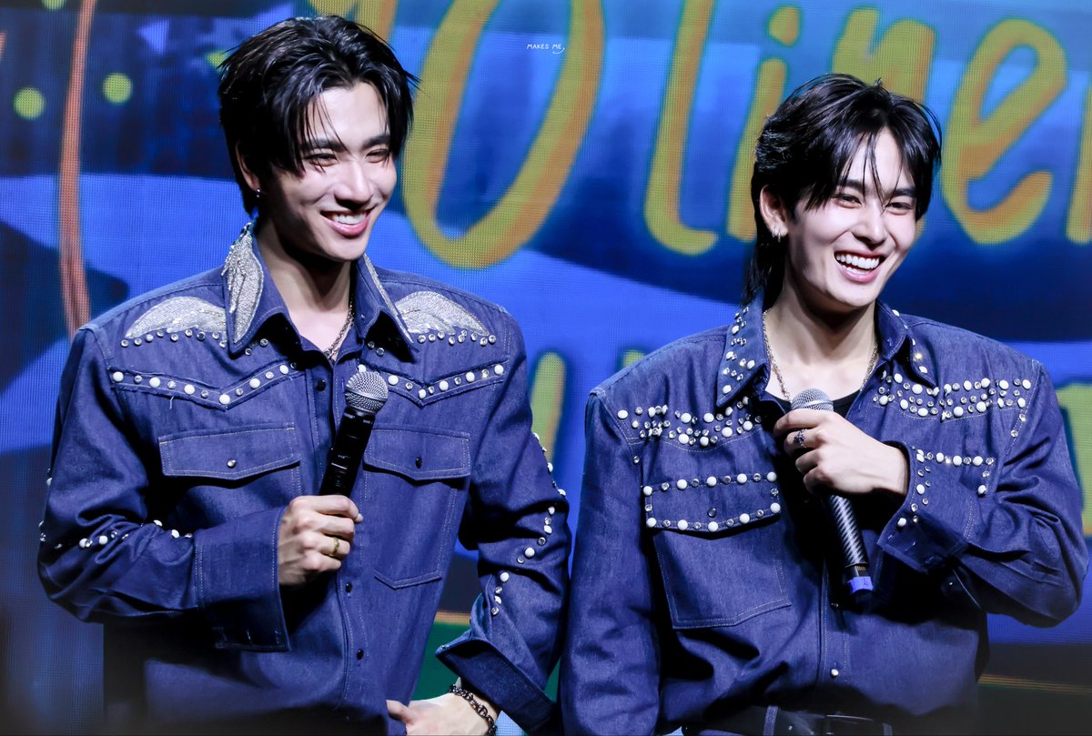 _makesmesmile's tweet image. 🖤🤍

ความสดใสของโลกใบนี้~

PERTHSANTA P10L VN FANMEET

#Perfect10LinersFMinVietnam
#PerthSanta #เพิร์ธเเซนต้า
#PerthTanapon #Santapp