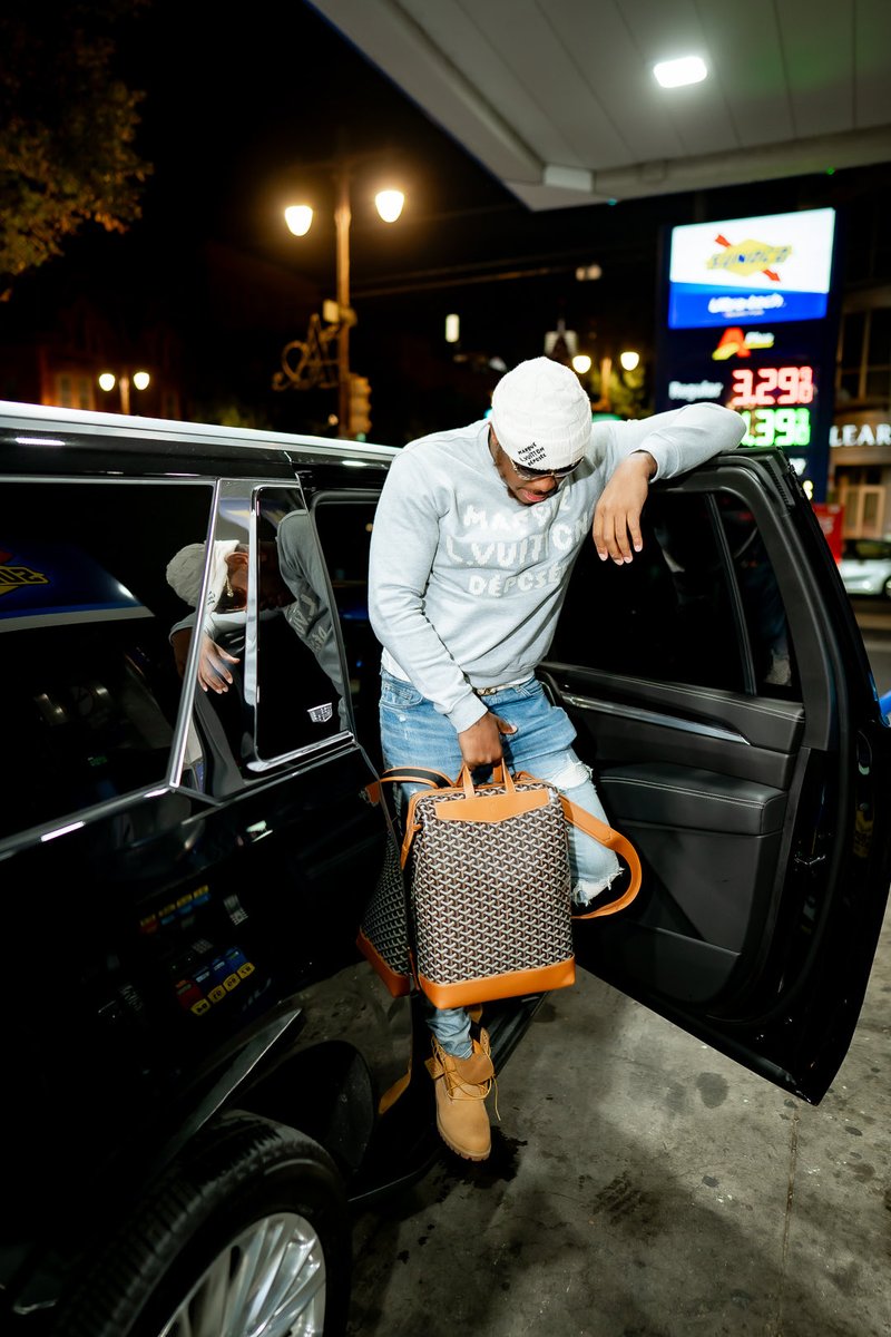 Richdollarz__'s tweet image. If you ain’t known for having cash in that bag, they gone treat you like you nothin. 😶 #Tsc #Ap