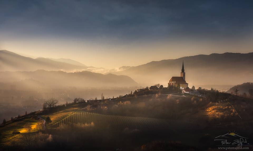 yesjimstheman's tweet image. Misty Morning, Malecnik, Brezovica, Slovenia, Peter Zajfrid!🤩