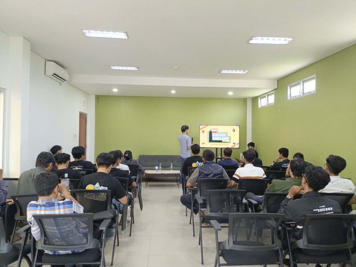 rekapAMA20's tweet photo. Ikut event web3 The student (@TheStudent_id ) bersama Lisk (@LiskHQ ) dan pembicaranya @Fujiar_10 @singgihTara , Anov dan Arif yang dipandu oleh moderator @liberocurrency .
#lisk #thestudent #web3 https://t.co/BhjXj2SIxs