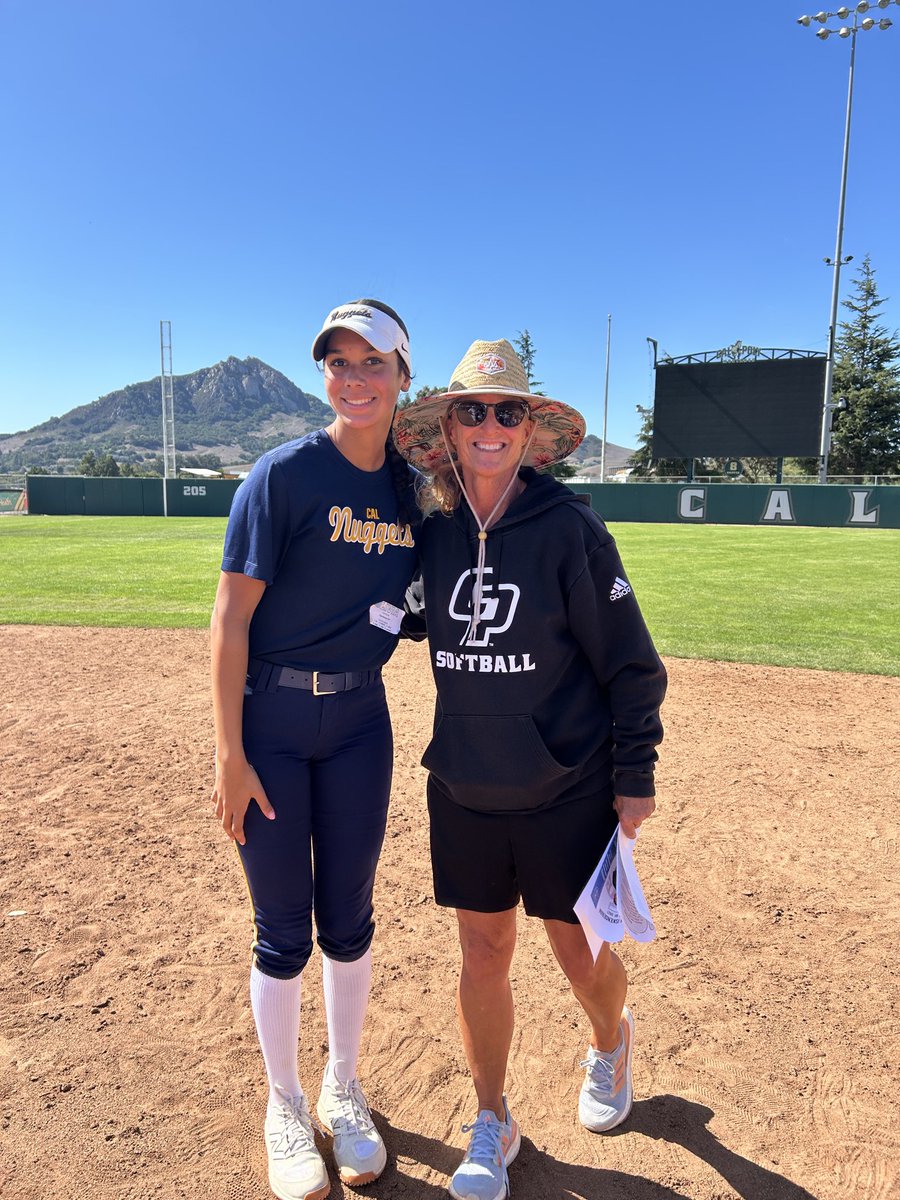 LivEastburn2029's tweet photo. Thank you @CalPolySoftball for a great Elite Prospect Camp  today! I had a great time and loved the vibe. Can't wait to come back!
@Cal_Nuggets 
@BrieGalicinao 
#RideHigh
#nuggetsdoitbetter 
#classof2029
#dropballpitcher https://t.co/k6F0bx2tG3