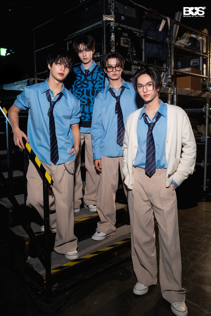 BUS_SONRAY's tweet image. รวมภาพบรรยากาศจากงาน NOW FEST มาฝากทุกคนครับ 😍 (1/4)

#NOWFESTxBUS
#NOWFEST_BKKD1
#NOWFEST
#NOWONTRENDING
#BUSbecauseofyouishine