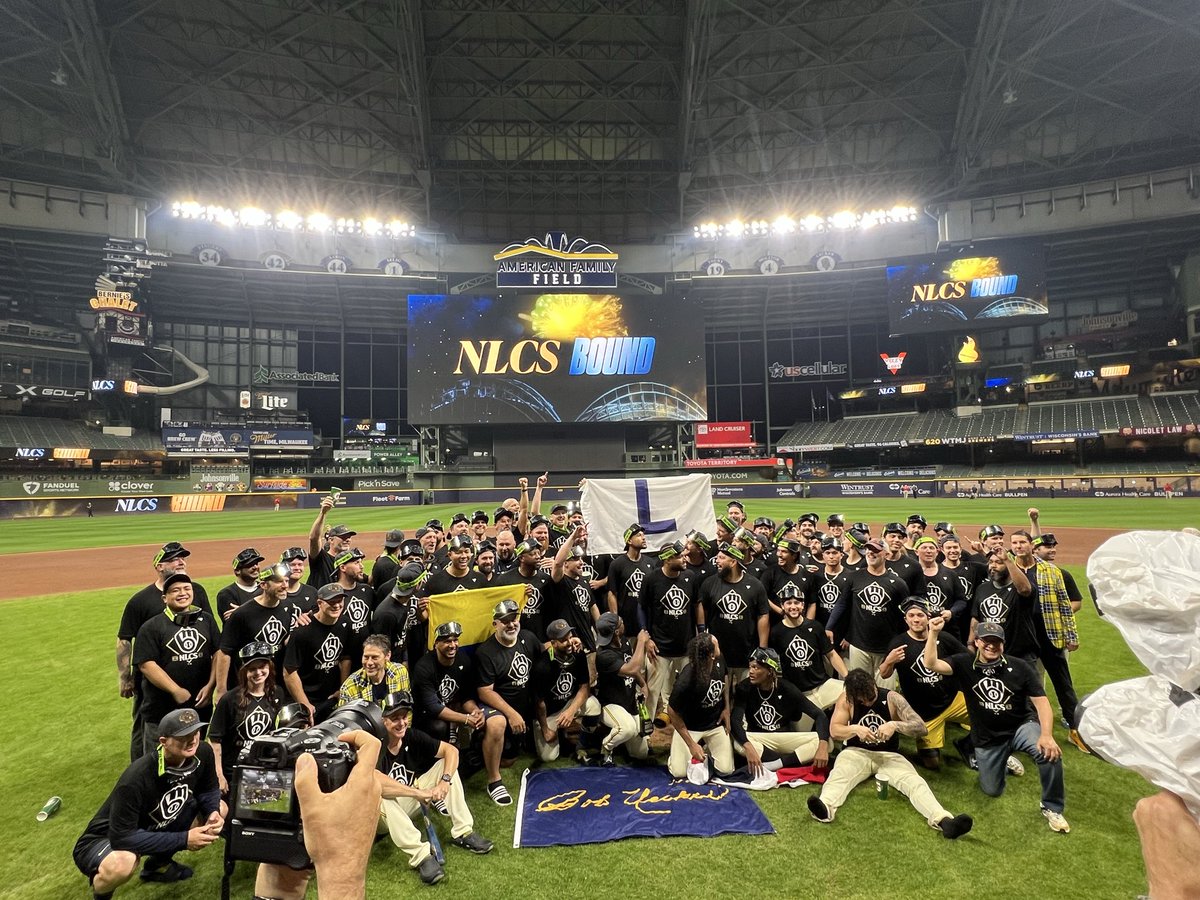 LockedOnBrewers's tweet photo. #ThisIsMyCrew https://t.co/fCeV0gwGrC