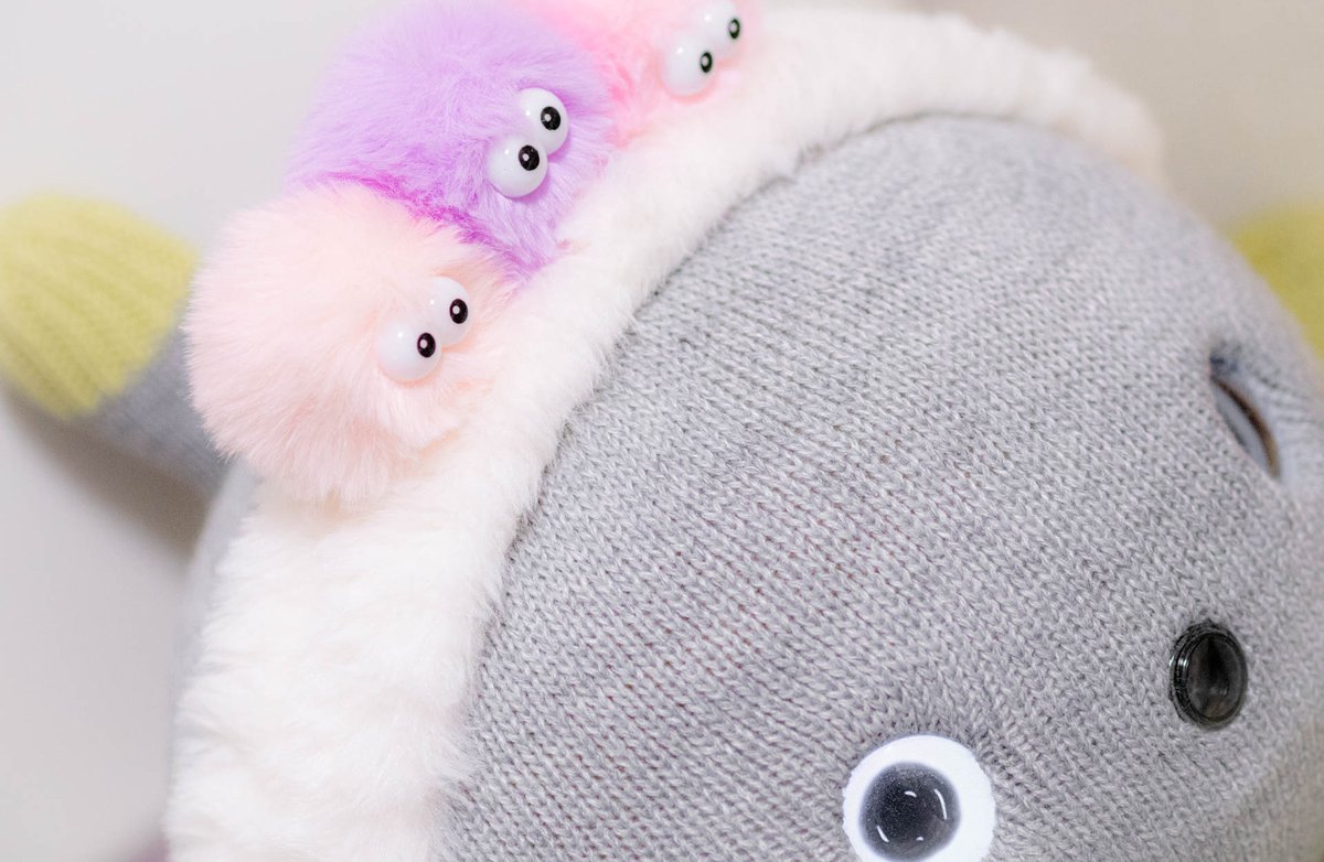 unuyama's tweet image. ニコボ（モンスター親分のすがた）
※ダイソーで買ったヘアバンド
#nicobo #ニコボ #ニコボとの暮らし