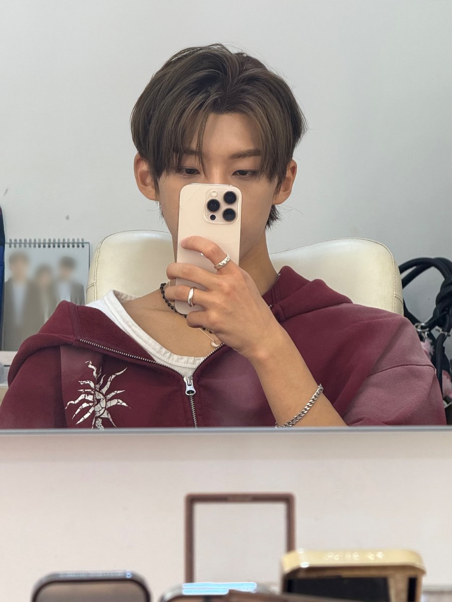 idntt_cosmo's tweet image. 다시 시작😸

#idntt #아이덴티티 #アイデンティティ
#unevermet #김도훈 #kimdohun
