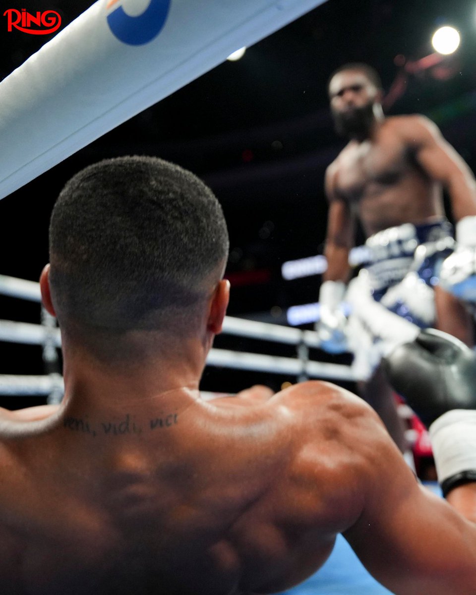 ringmagazine's tweet image. Jaron Ennis made easy work of Uisma Lima 💥
Lima only landed two punches according to CompuBox 📈
