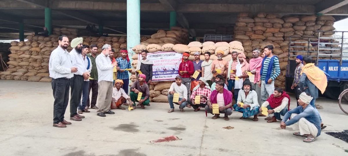 DlsaSbs's tweet photo. Today, dated 06.10.2025  DLSA SBS Nagar organized Seminar in Dana Mandi Kariyam Road NSR .PLVs of DLSA SBS Nagar, Sh Des Raj Bali, Sh Kashmir Singh and Sh. Vasdev Pardesi  made aware all the people about the  Rights and Entitlements of Senior Citizens. https://t.co/xfpfNLfsby