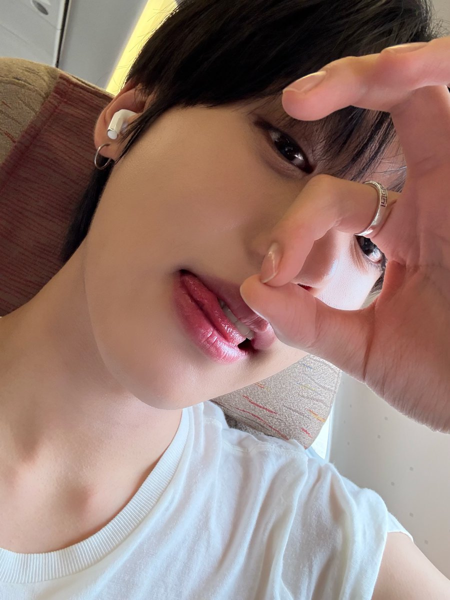 idntt_cosmo's tweet image. 날씨 넘무 좋다요~~

#idntt #아이덴티티 #アイデンティティ
#unevermet #최태인 #choitaein