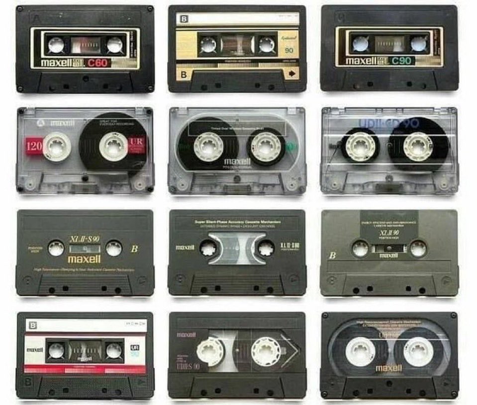 Music__Mentor's tweet image. Takes ya back?
Got any mix tapes from back in the day for us to see?
Make Mine Maxell (XLII-S 90 &amp;amp; 110)
What was your go-to?