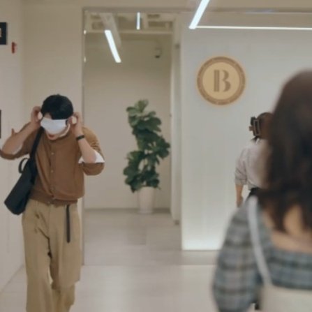 mylizsy's tweet image. at this rate these two would get caught as early as ep 2  😭