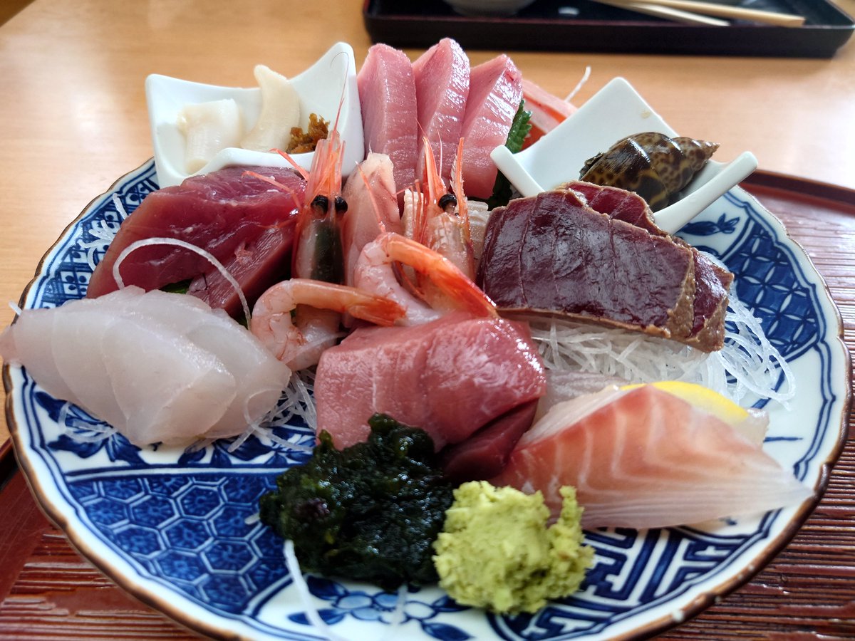 Marimon_5681's tweet image. 御前崎の海鮮どーん🐟️

#海鮮丼