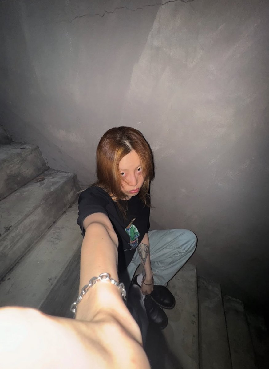 캄 tweet media