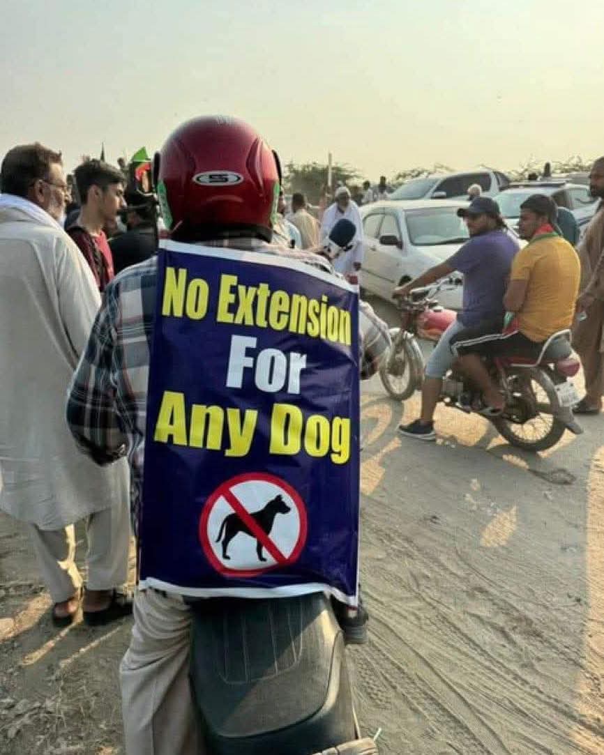 Asif Khan (@asifkhan3373) on Twitter photo <a href="/Markhorr313/">Markhor 🇵🇰</a> جب تک اسم منیر جیسے مینڈیٹ چور اور یزید پاک ارمی پر رول کرتے رہیں گے خدا کی قسم ہم ان کے ساتھ کھڑے نہیں ہوں گے....
Go asim muneer mandate chor jahil dajal zalim yazidh GHADAR GO <a href="/Markhorr313/">Markhor 🇵🇰</a> جب تک اسم منیر جیسے مینڈیٹ چور اور یزید پاک ارمی پر رول کرتے رہیں گے خدا کی قسم ہم ان کے ساتھ کھڑے نہیں ہوں گے....
Go asim muneer mandate chor jahil dajal zalim yazidh GHADAR GO