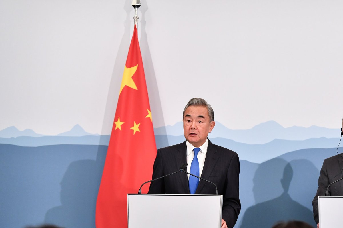 SpoxCHN_LinJian's tweet image. FM Wang Yi outlined China&apos;s position on the first-phase ceasefire and prisoner swap agreement between Israel and Hamas:

China welcomes all efforts aimed at restoring peace and saving lives. The humanitarian disaster in #Gaza is a stain on the 21st century, and human conscience…